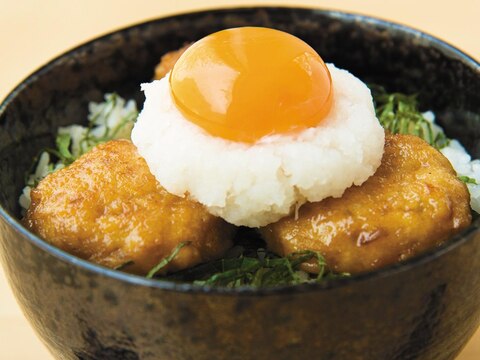 「この豚丼のたれ」の鳥つくね丼